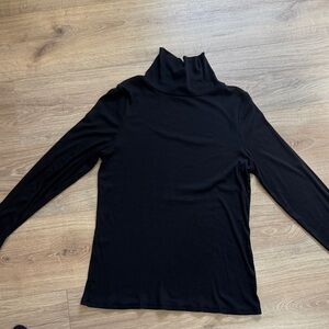 41 Hawthorn Black Ribbed Turtleneck